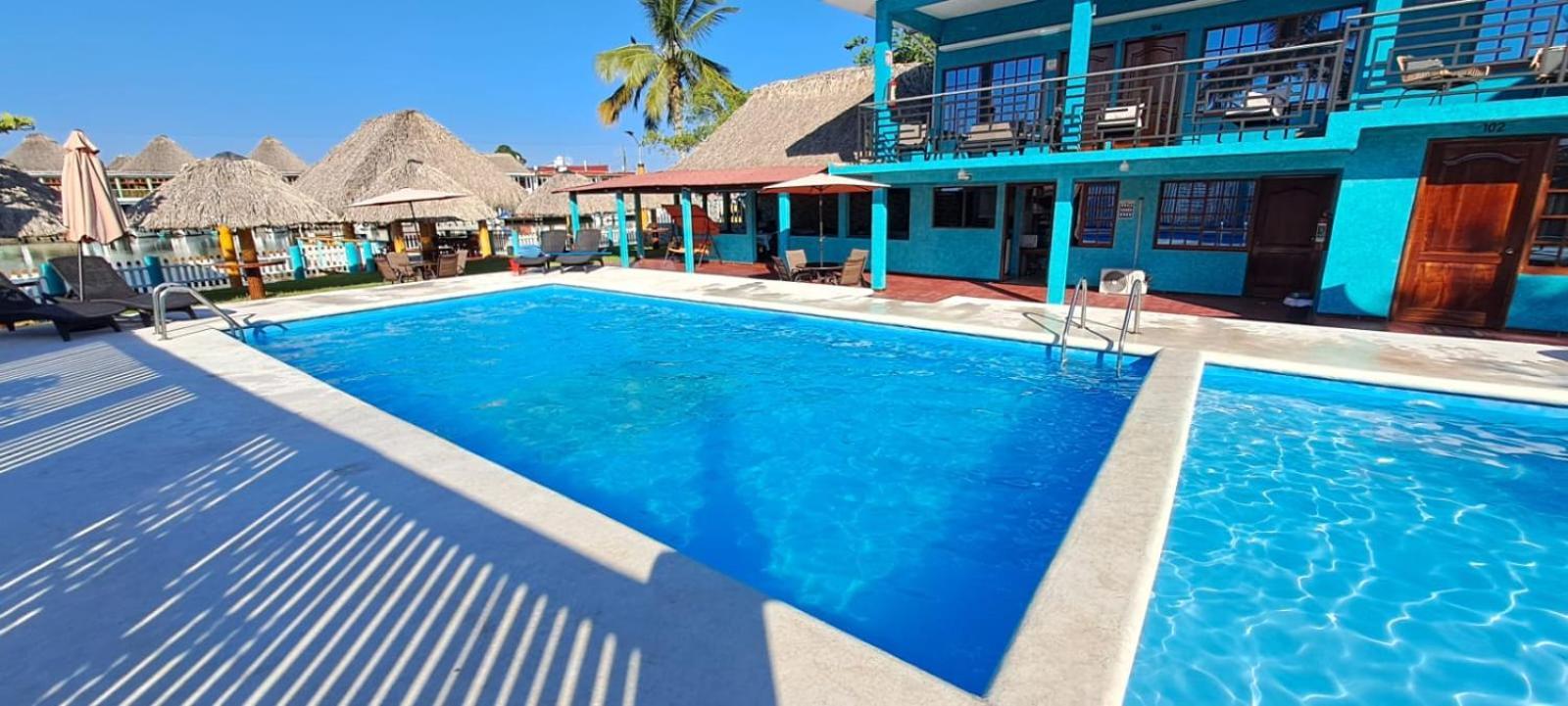 Hotel La Cueva Del Pirata Casitas Extérieur photo