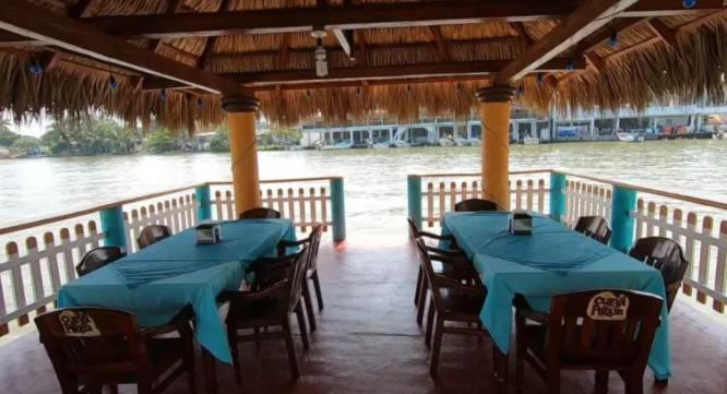 Hotel La Cueva Del Pirata Casitas Extérieur photo